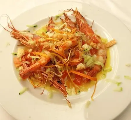 Bristol 4* ליגננו סביאדורו