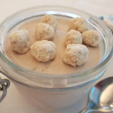 Bristol 4* ליגננו סביאדורו